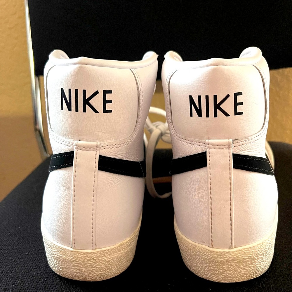 Nike Blazer Mid 77 sneaker high top